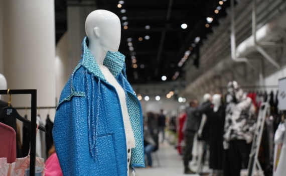 Цвета-талисманы для каждого знака: персональный ритуал для притяжения везения в ноябре-2025 Цвета-талисманы для каждого знака: персональный ритуал для притяжения везения в ноябре-2025